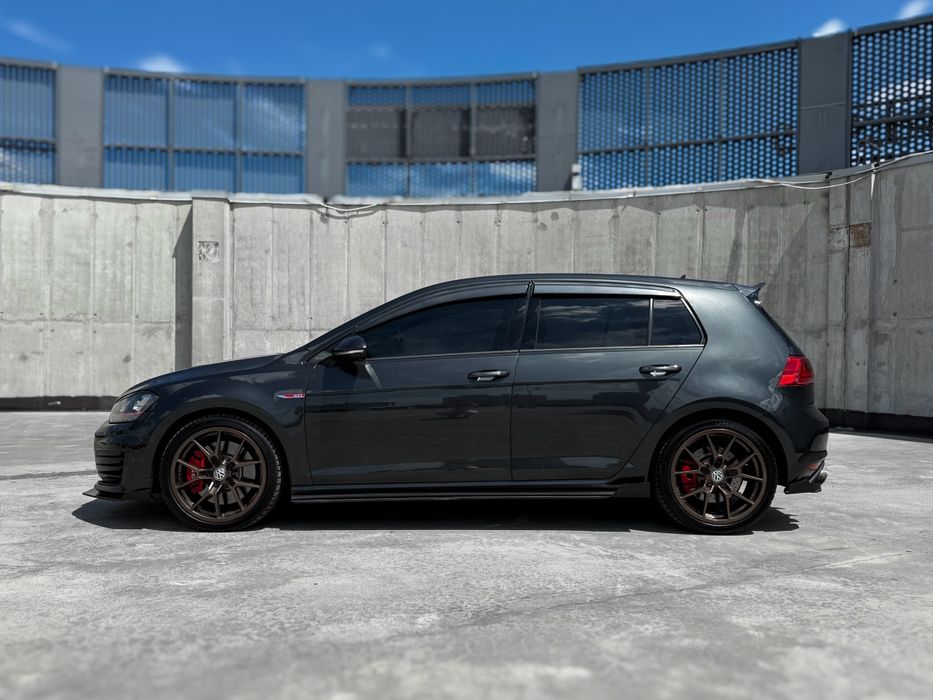 Оренда Volkswagen Golf GTI, Прокат авто Київ, Аренда авто Киев