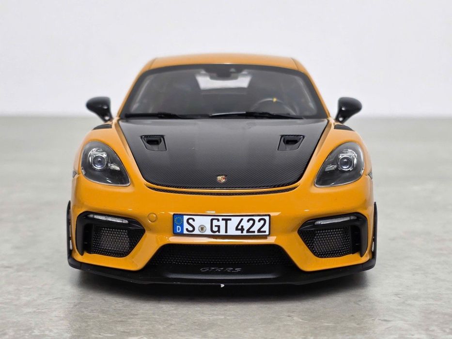 Porsche cayman gt4 RS - norev 1/18