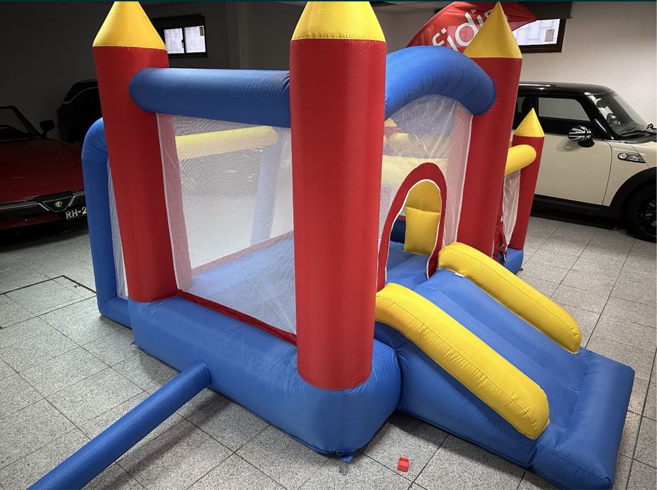 Aluguer Insuflavel para Festas