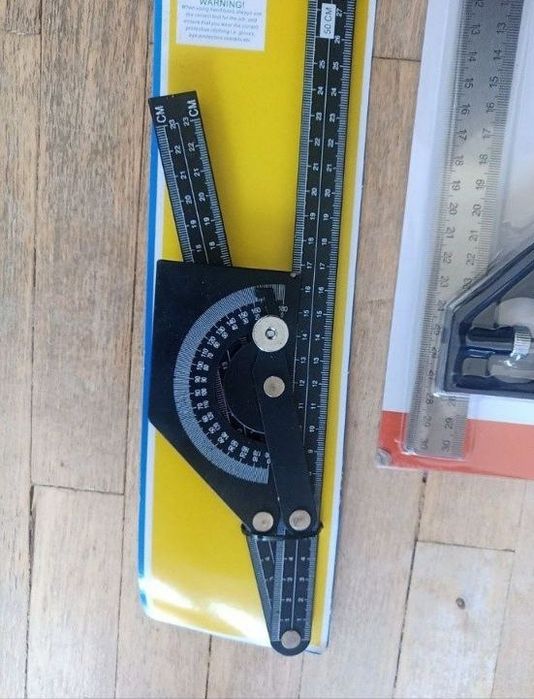 Новый Угломер асорти школьника угольник регулируемый