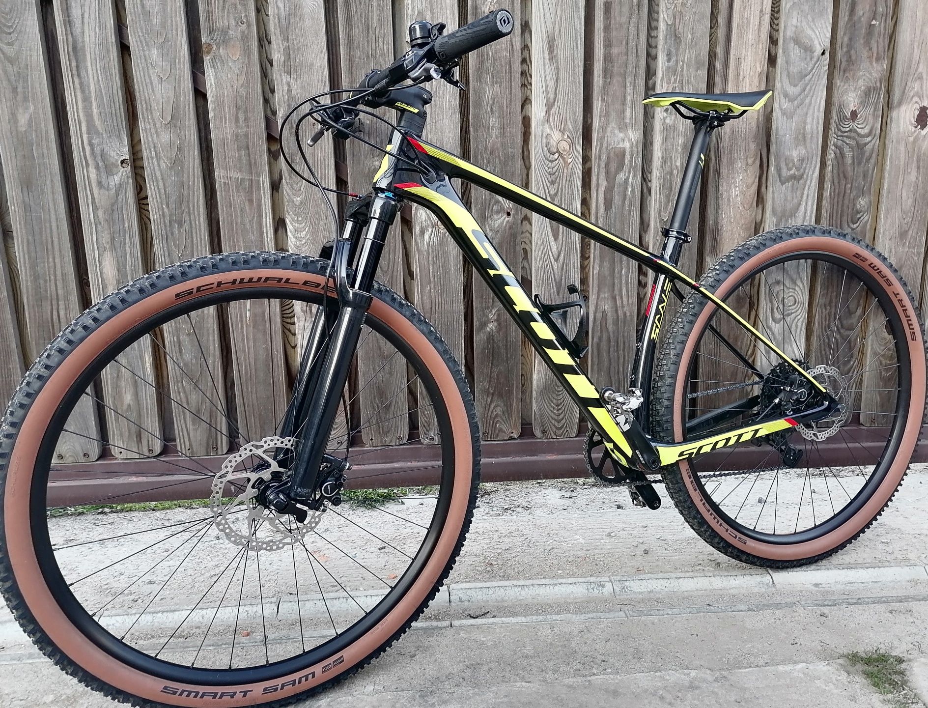 Scott scale 930 carbon 2018 hotsell