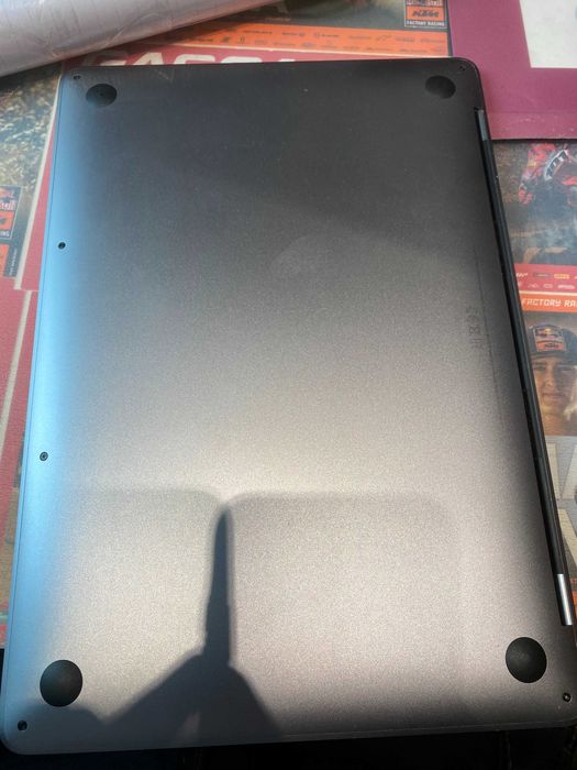 Apple MacBook Pro 13in 2021 para peças64309591779586122