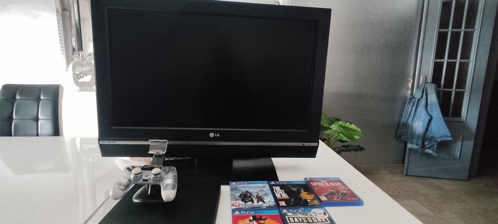 TV 32" + PS4 1TB – KIT COMPLETO E TESTADO! TUDO POR 205€

Leva hoje mesmo o pack completo para começar a jogar e a ver televisão sem pre