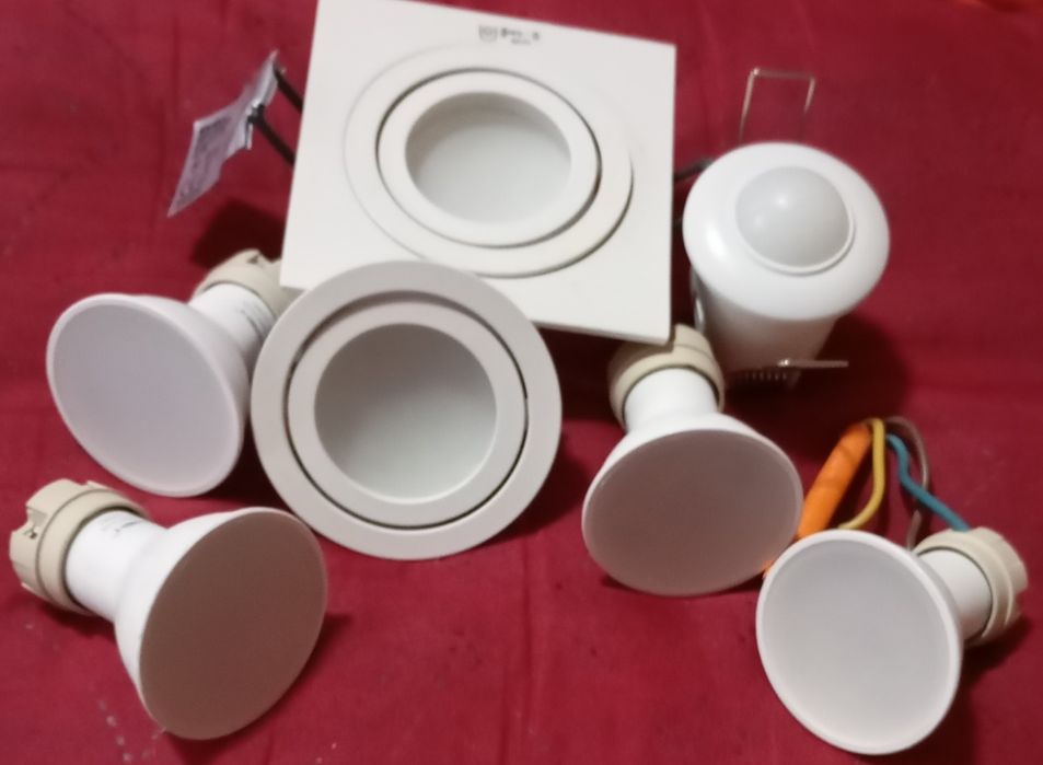 Точкові світильники для стелі від 32грн.