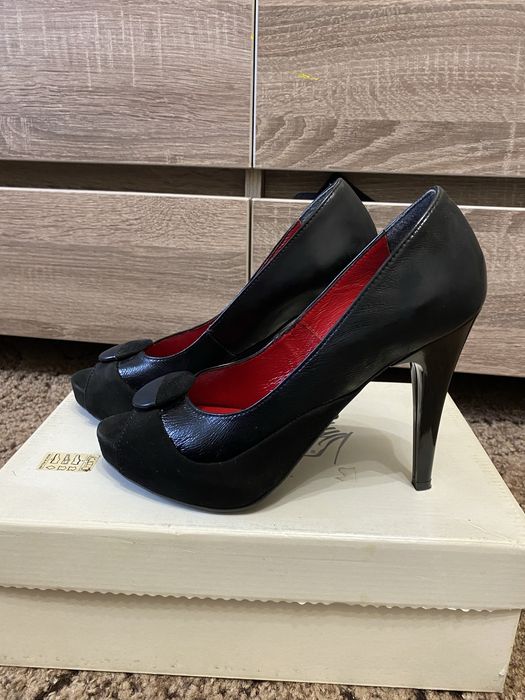 Кожаные туфли