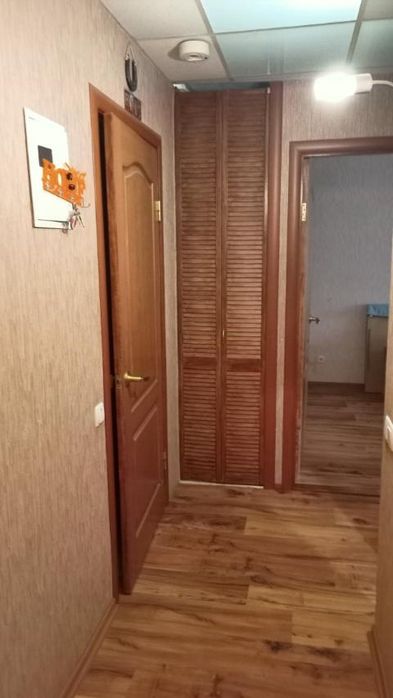 Здам 2к. Космос. Окремі кімнати.