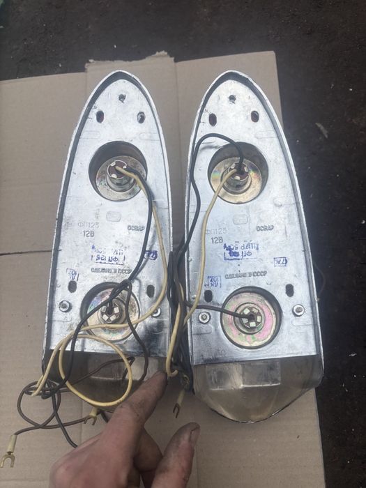 Фары задние газ 21