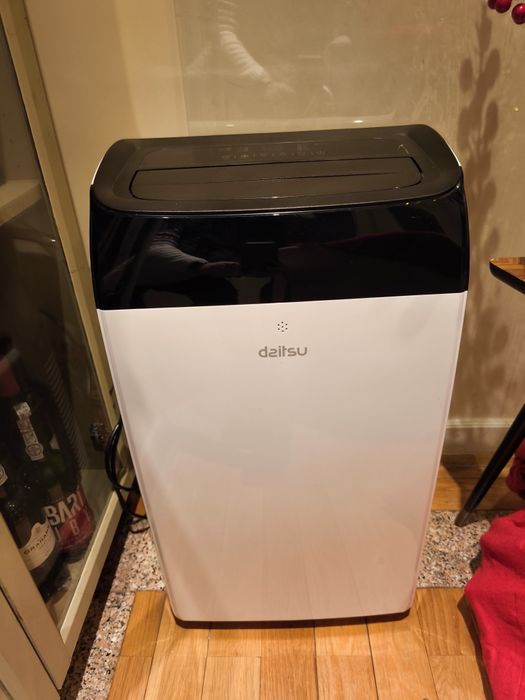 Ar condicionado portátil Daitsu quente e frio