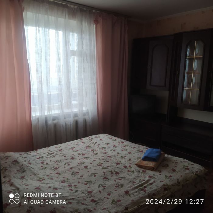 1 к Вишенька 600 річчя подобово, погодинно квартира