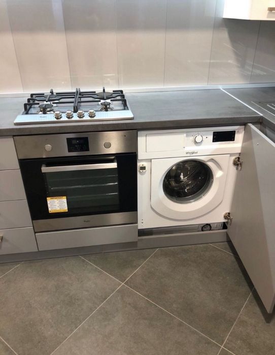 Продаж нової мебльованої квартири з ремонтом, у Парусi, від власника!