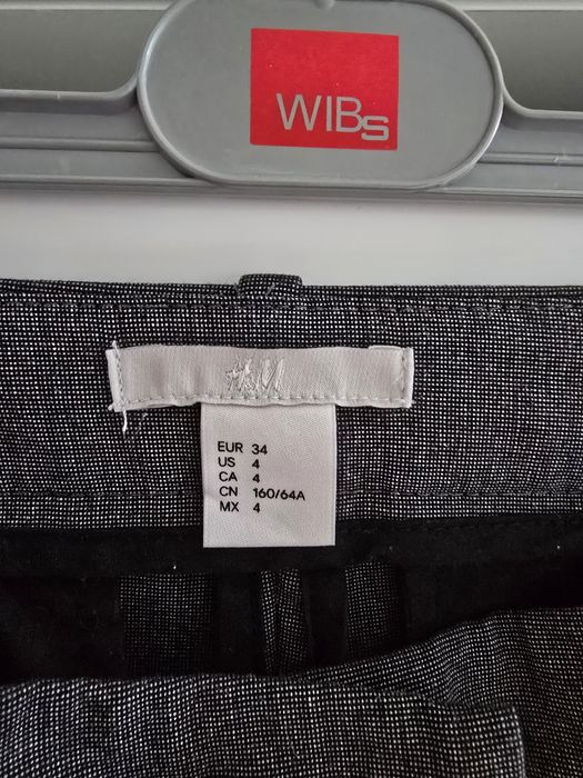 Spodnie materiałowe cygaretki damskie H&M.  Rozmiar 34.