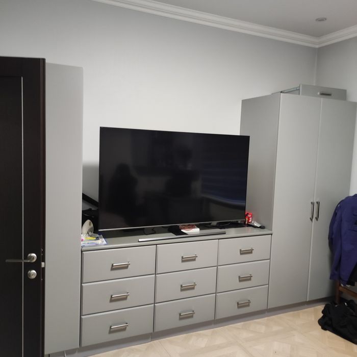 Продаж 4кн,квартири в будинку,р-н Кобилянської.