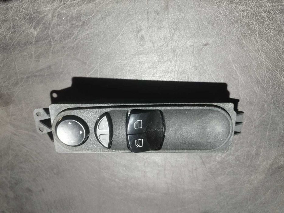 Блок керування склопідйомниками / дзеркалами Мерседес Спрінтер 906