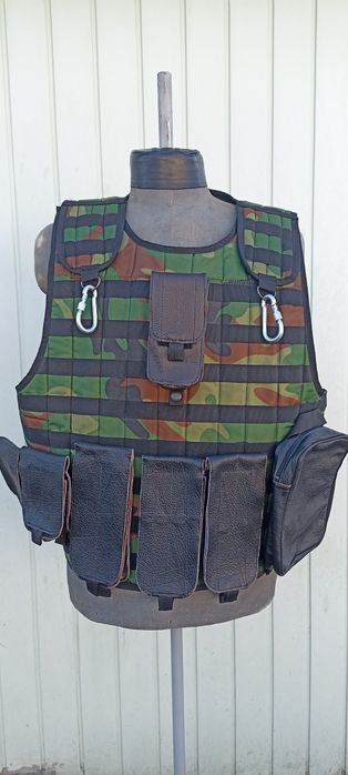 Бронежилети для військових