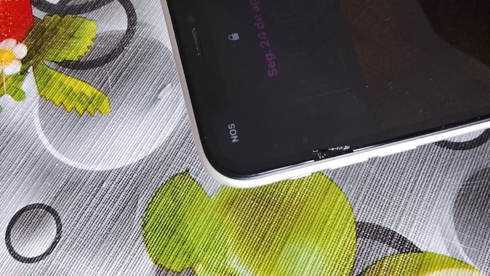 Iphone 11 branco