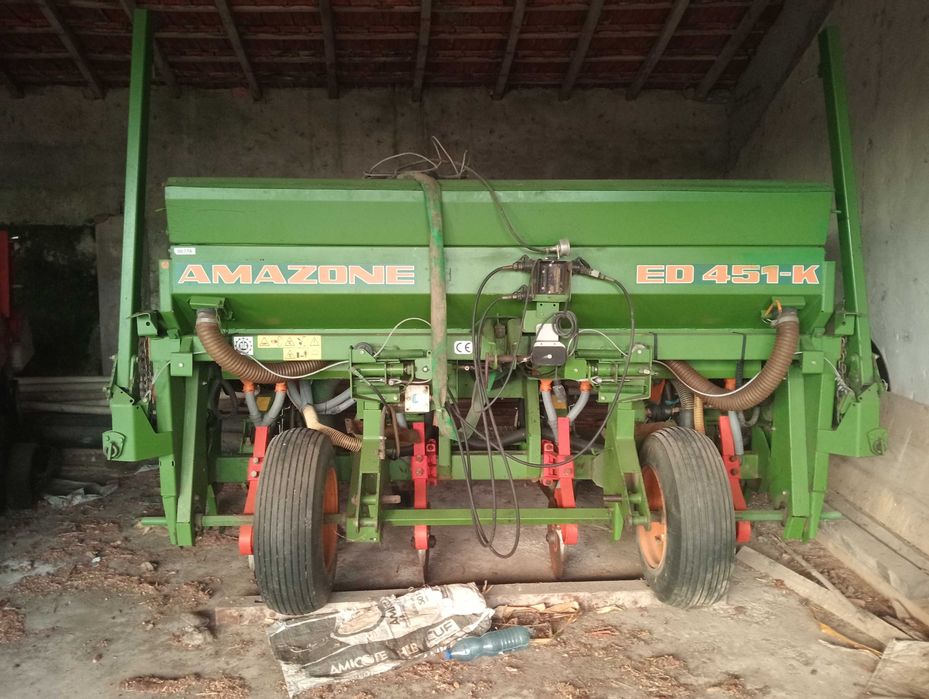 Semeador 6 linhas Amazone