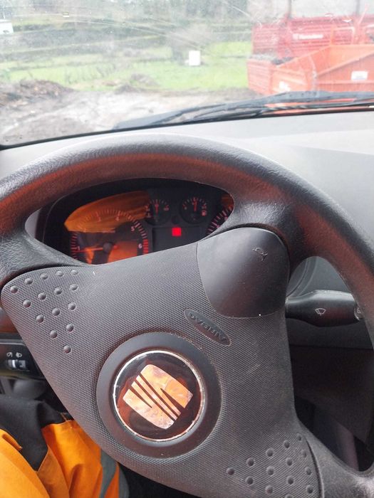 Seat ibiza 1.0 de 2001