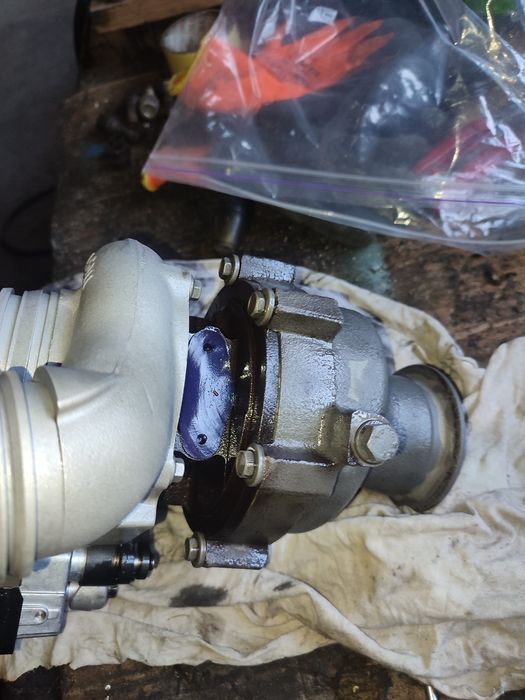 продається турбіна F30. N47D20C привезенна за кордону