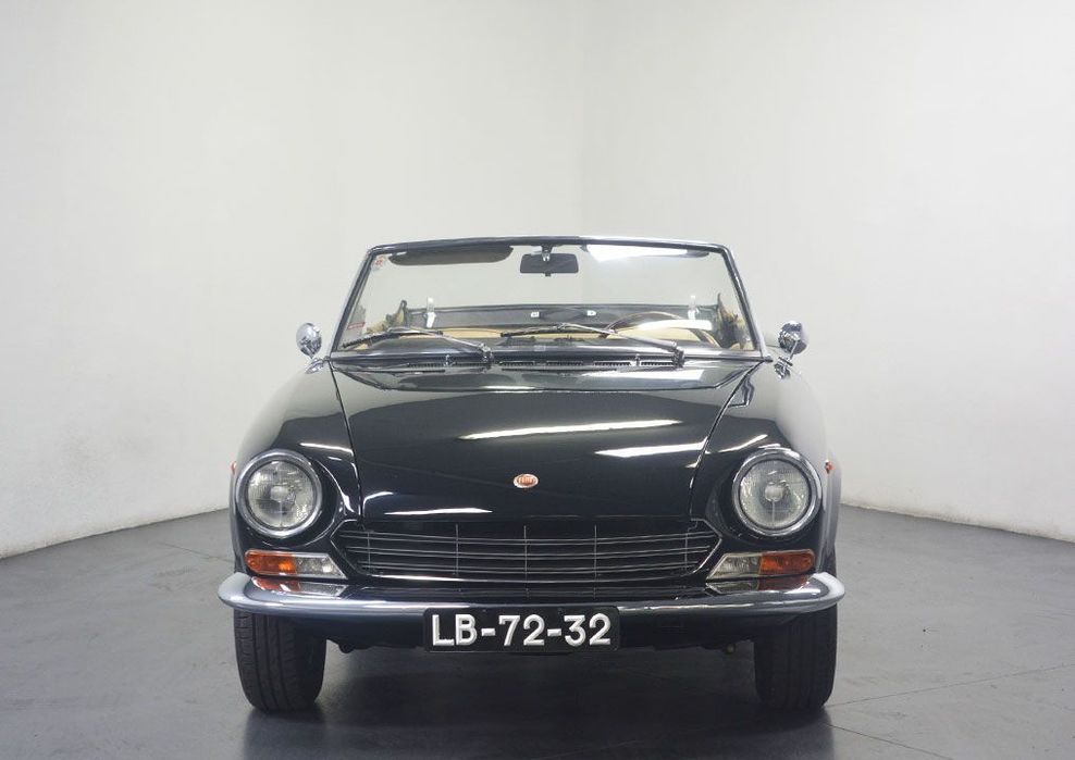 Fiat 124 Spider