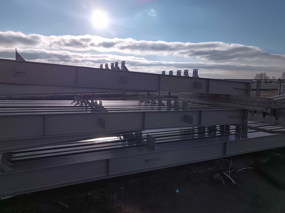 Konstrukcja  hali wiaty stalowa   17 x 30 x 6