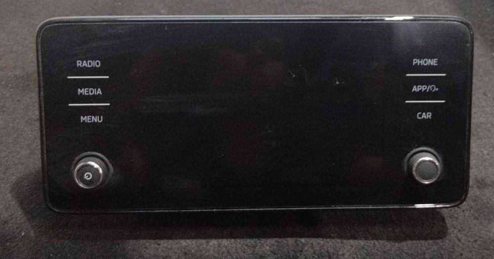 Rádio / Auto Rádio 654035871B - SKODA SCALA