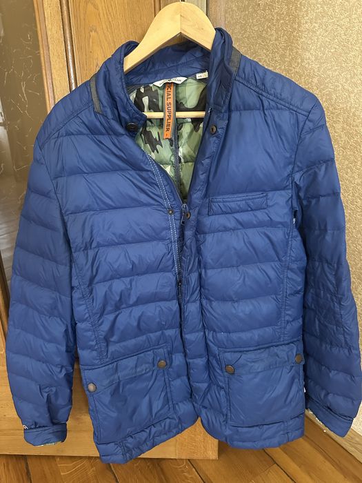 Курточка чоловіча