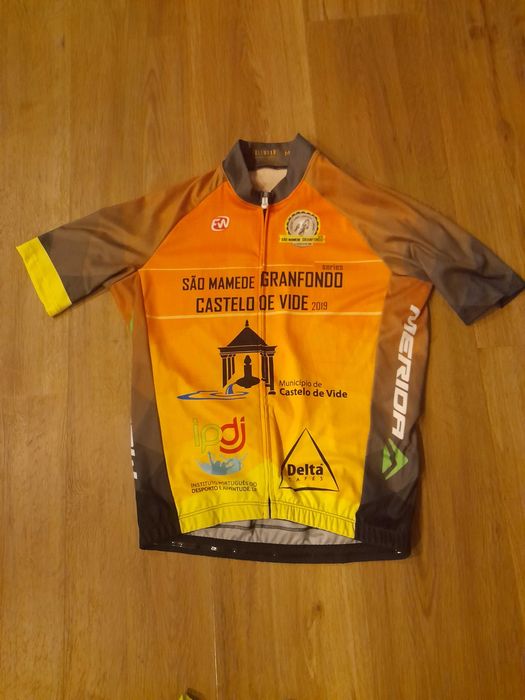 camisola ciclismo