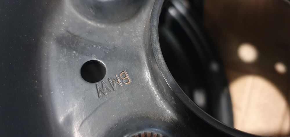 Диски BMW 5х120 R16