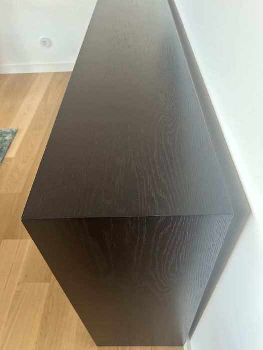 Consola Wengué em estado novo