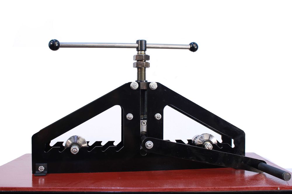 Трубогибочный станок ручной для круглой и профильной трубы ZUBR 2