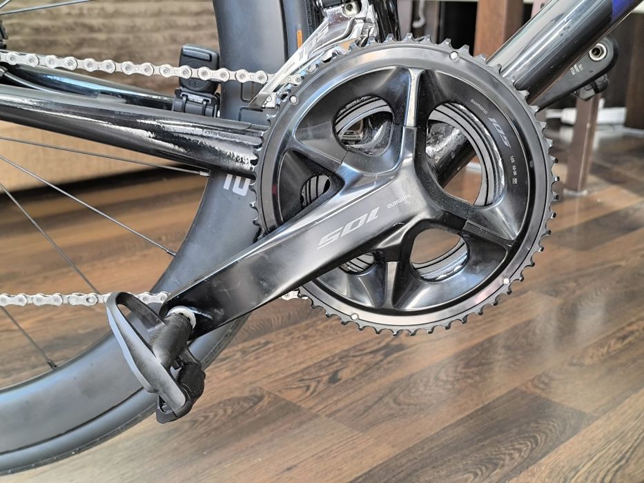 Rozmiar L Di2 karbon rama  Giant tcr advance1  Shimano 105   i koła karbon giant slr 2