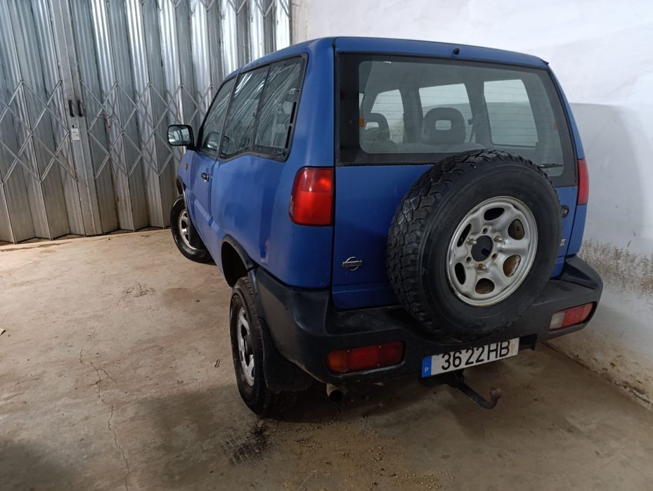Nissan terrano jipe