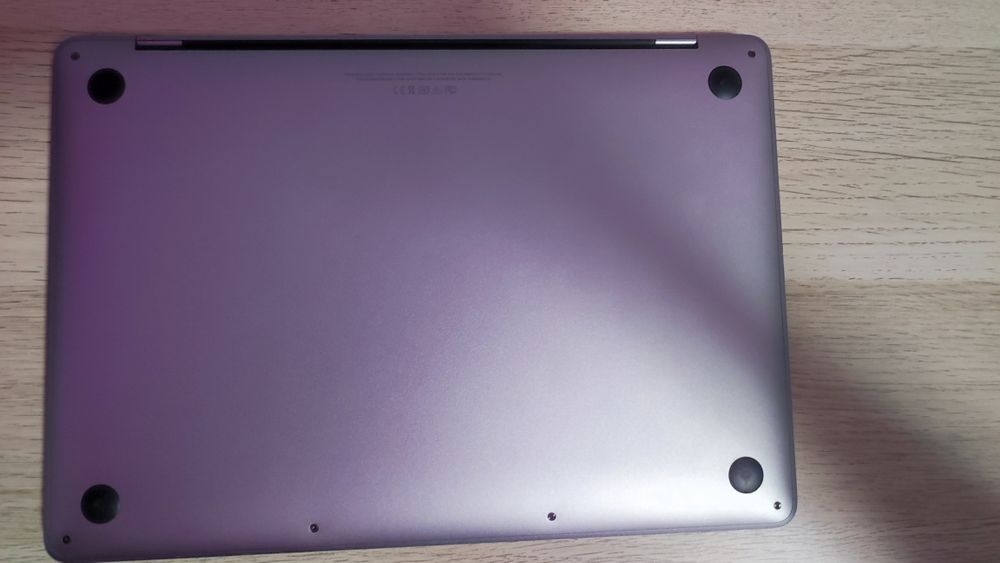MacBook Pro 13” 2017 | i5 | 8GB RAM | 128GB SSD