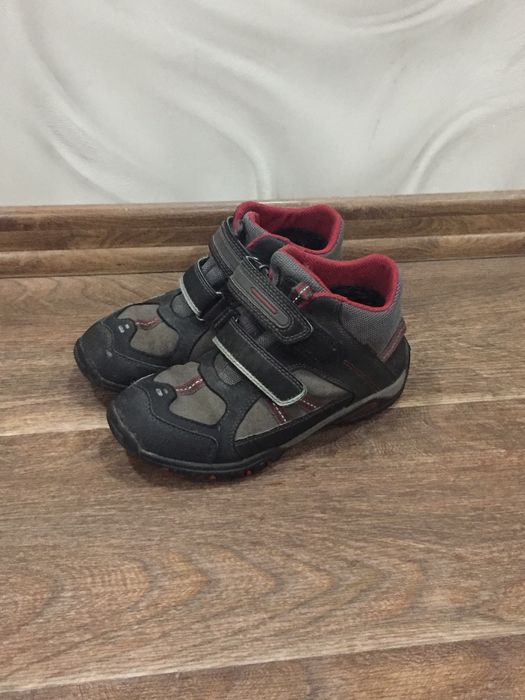 Осенне-весеннии ботинки Gore-tex