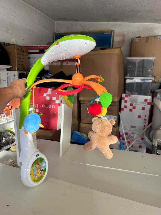 Chicco Musical Forest Mobile Berço Projetor