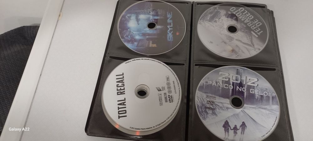 A VOLTA  DE 220 CD PARA DESACOPAR estou numa maleta