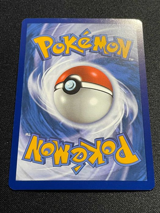 Carta Pokémon Indeedee 86/195 Silver Tempest