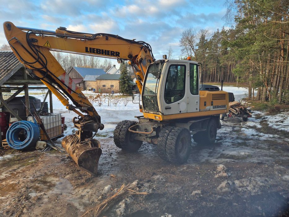 Koparka kolowa LIEBHERR 900C z system UniControl