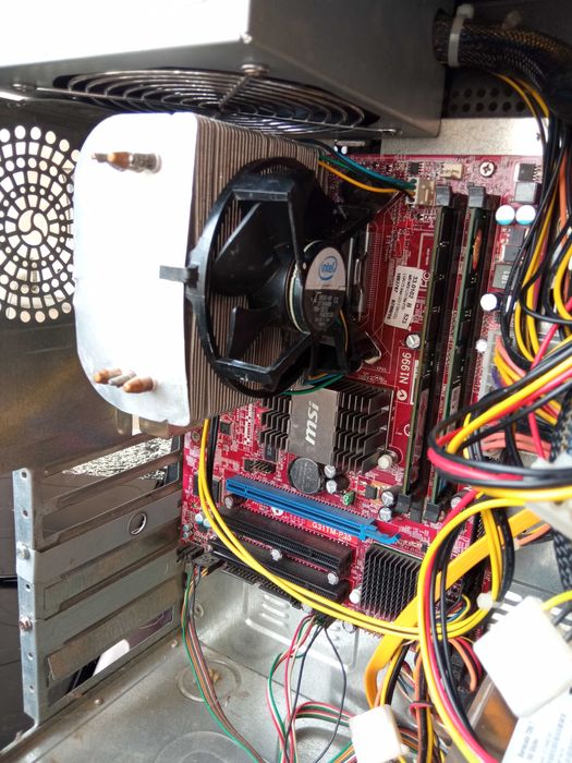 Продам Системник.