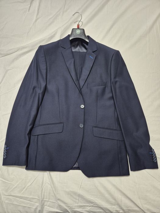 Garnitur Guittard rozmiar 52 wełniany