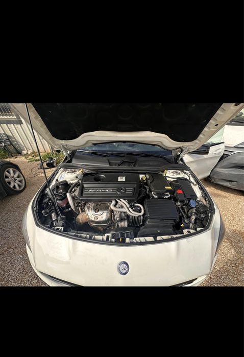 Mercedes cla 45 amg shooting brake