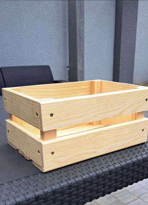 Skrzynki skrzynka sosnowa