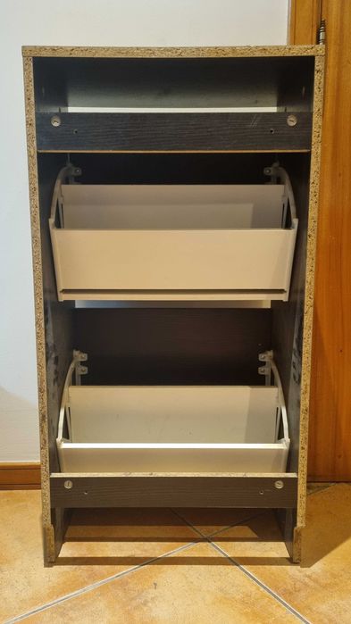 Sapateira Ikea BISSA
