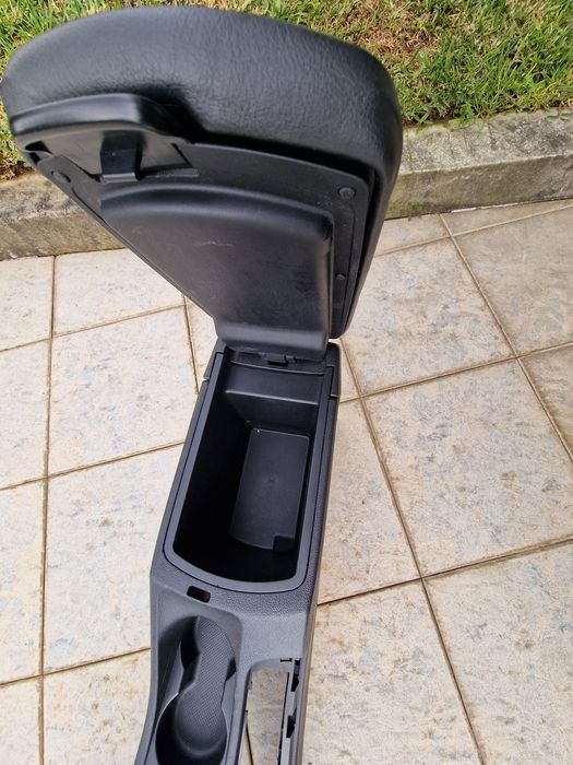 Apoio de braço/consola central  Peugeot 308