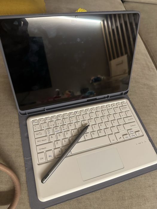 Tablet lenovo P12 com acessorios