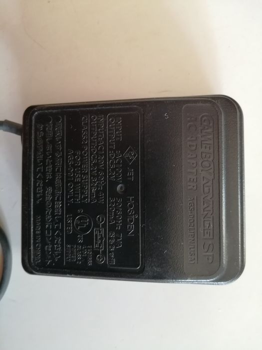 Carregador gameboy advance original