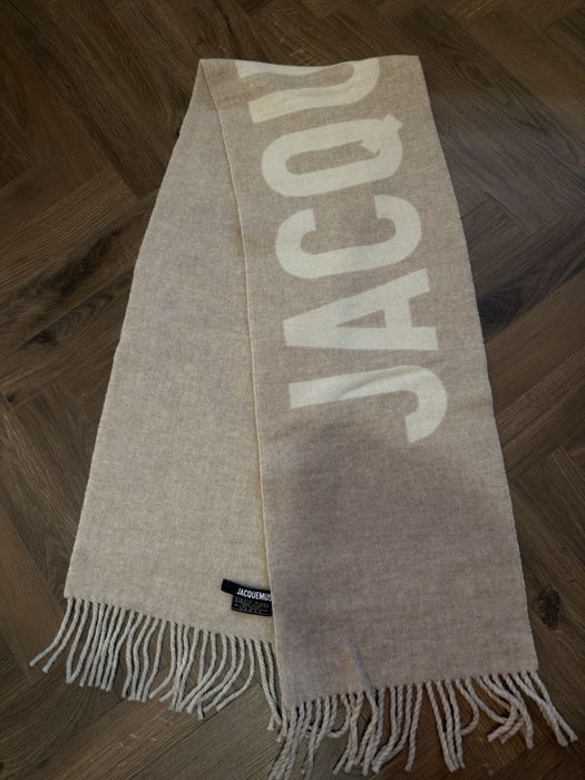 Шерстянной шарф Jacquemus