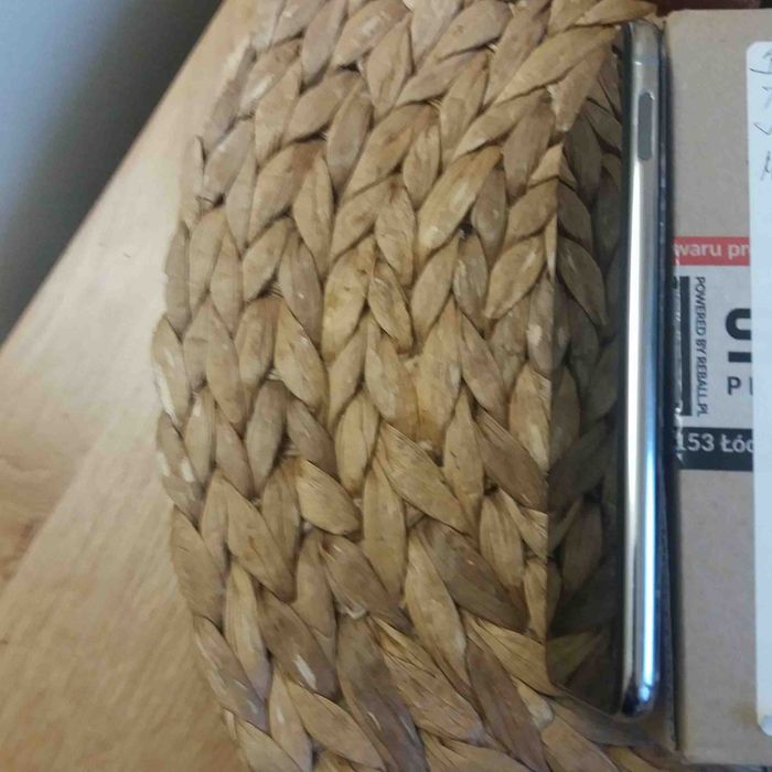 Samsung S10E uszkodzony