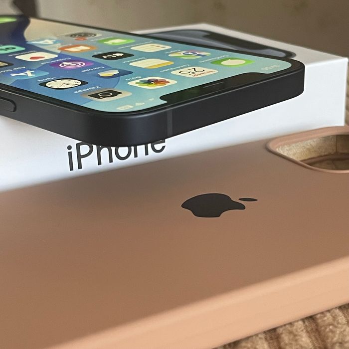 iPhone 12 64GB Black Neverlock