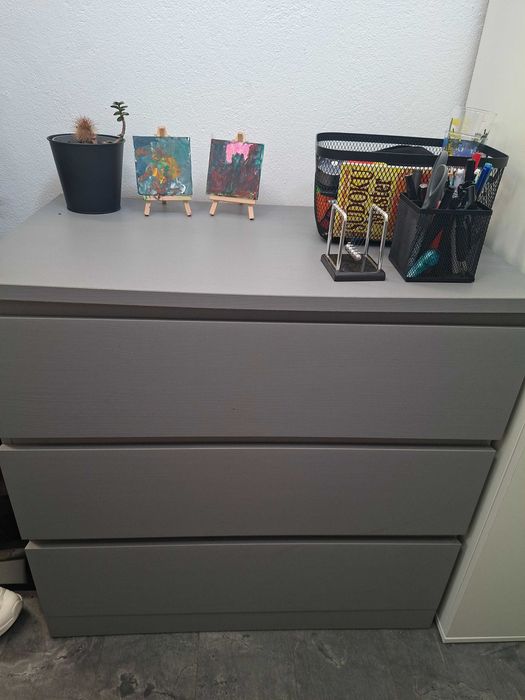 Cômoda Malm Ikea